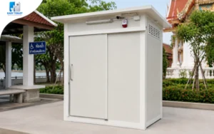 ห้องน้ำคนพิการสำเร็จรูป Easy Toilet รุ่น TEH-TL21 ประตูบานเลื่อน ติดตั้งในพื้นที่สาธารณะ