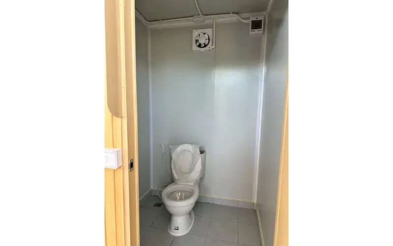 Prefab-Toilet-TL11-inside ภายใน ห้องน้ำน็อคดาวน์ รุ่น TEH-TL11